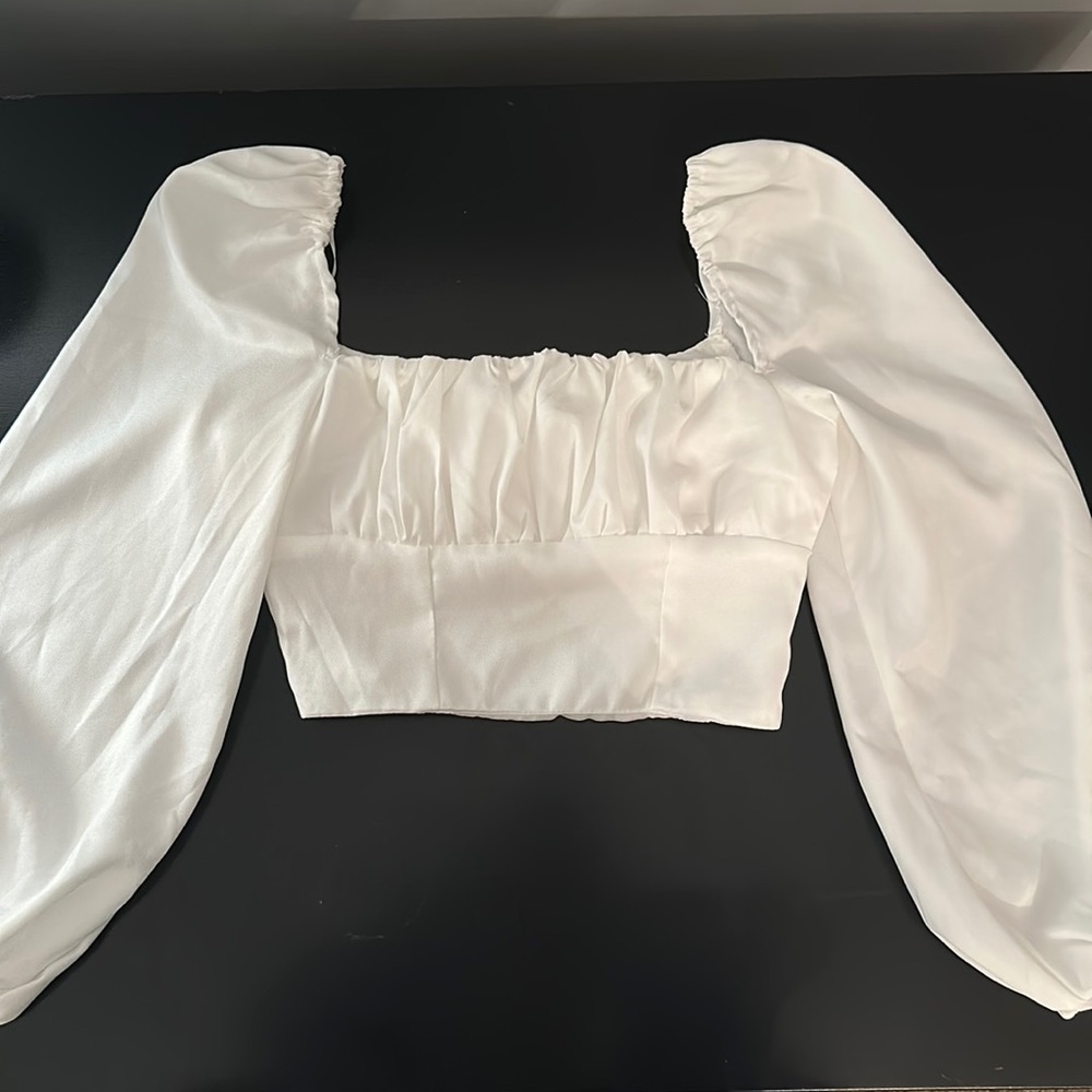 White Princess Polly Arian Long Sleeve Top